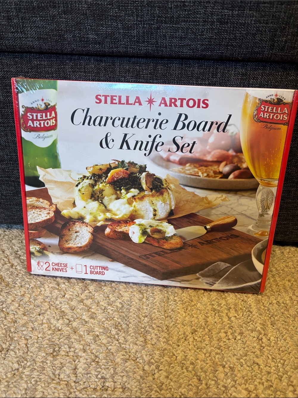 Stella & Artois Charcuterie Board & Knife Set
